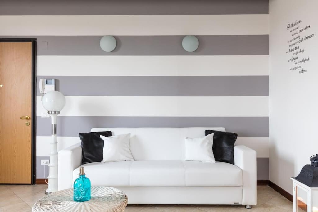Zappello Holiday Pozzolengo Ngoại thất bức ảnh